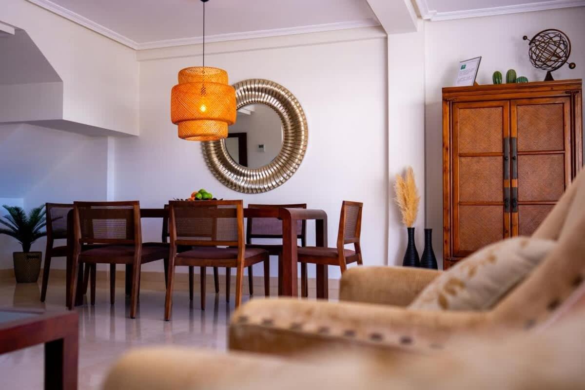 Appartement Seaside Elegance With Sea View *